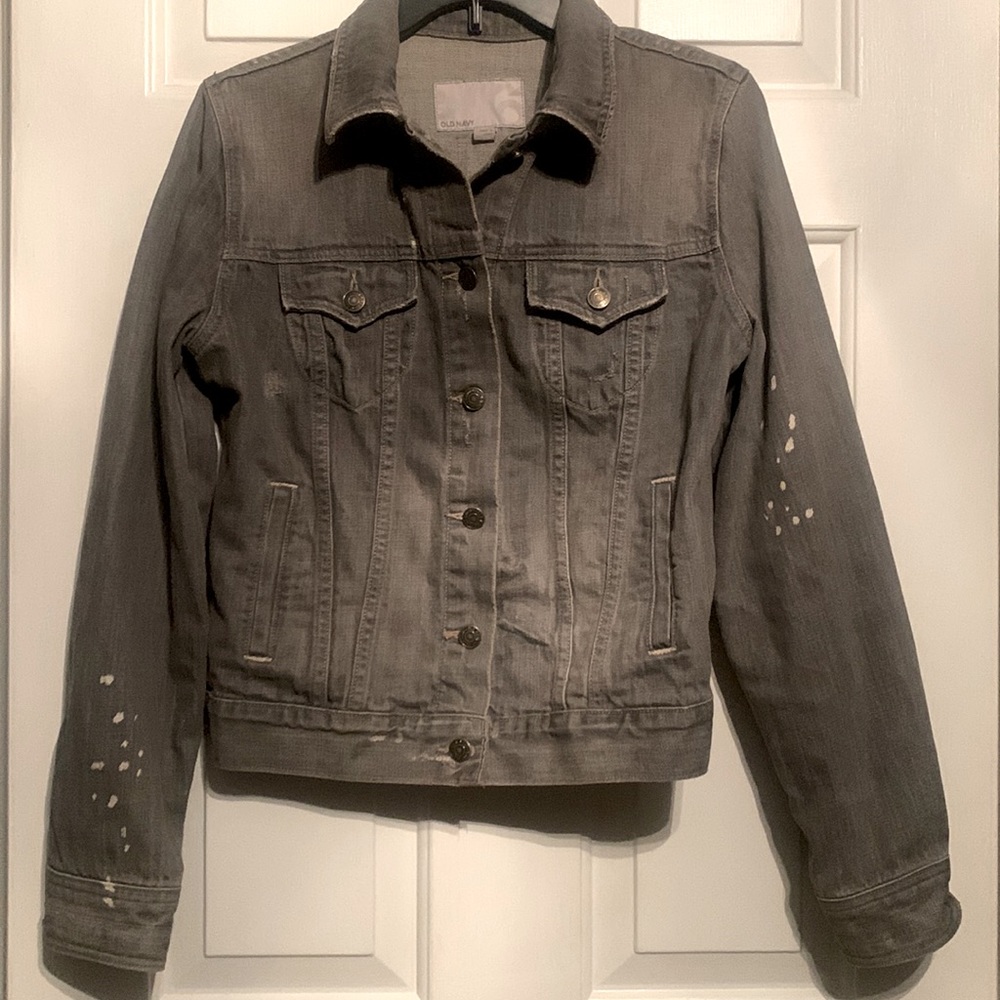 Jean Jacket distressed , charcoal Gray, Size M.